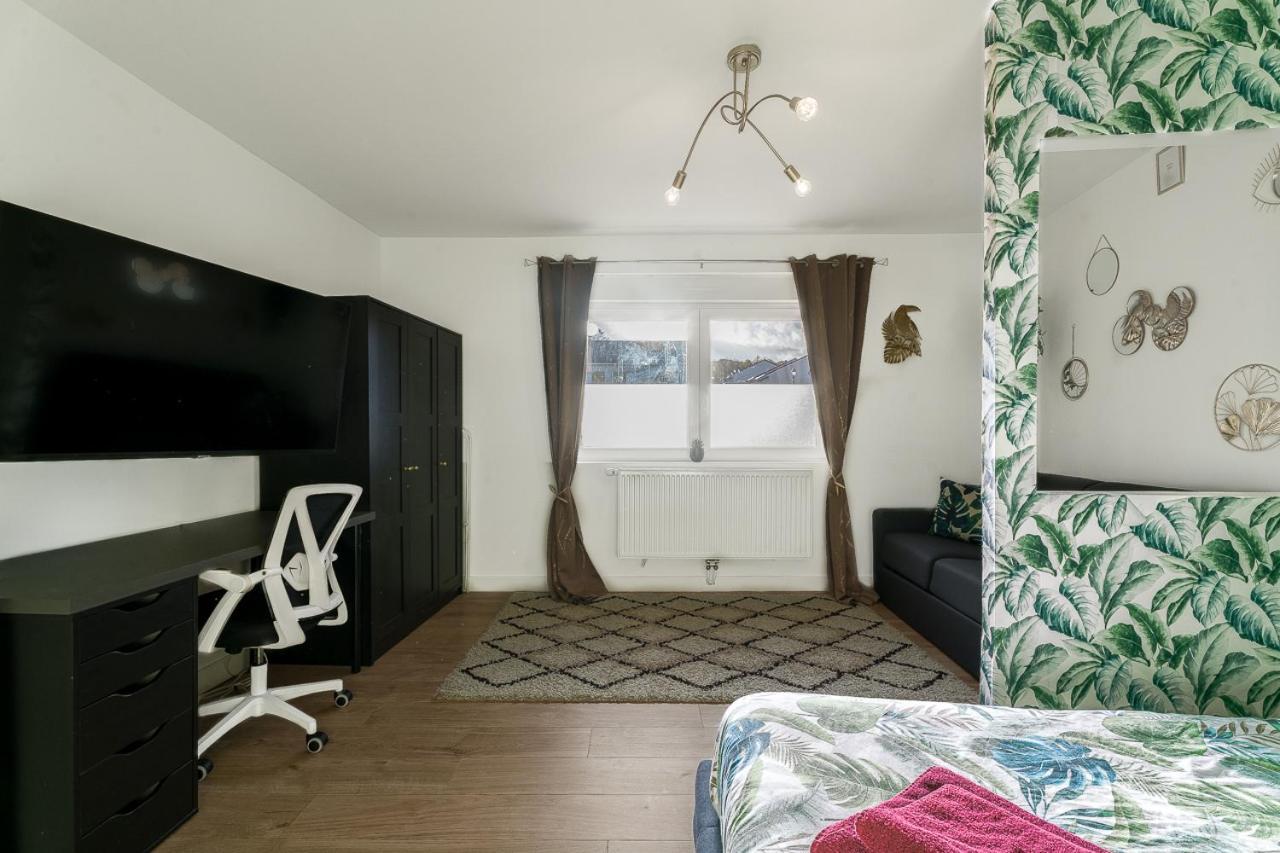 Ch Privee 22M - Canape Lit - Wifi - Appart 120M Woippy Екстер'єр фото